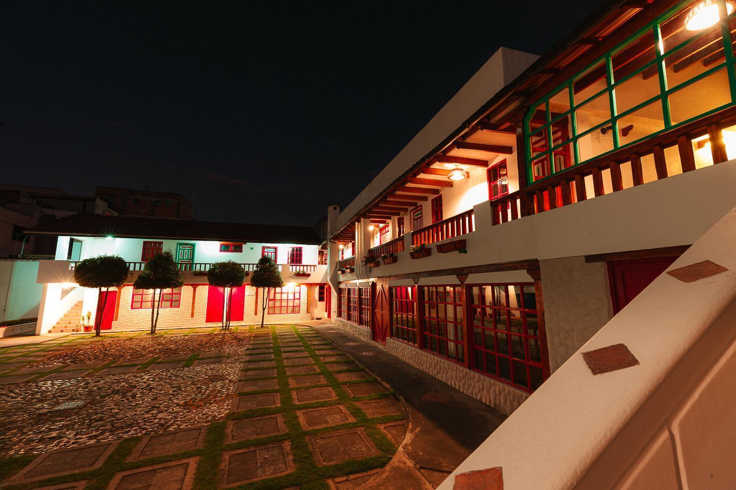 Acoma Hotel Otavalo Luaran gambar